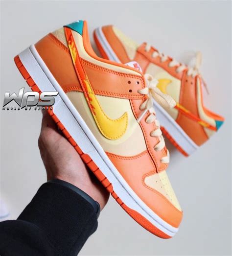 Nike charmander dunk low